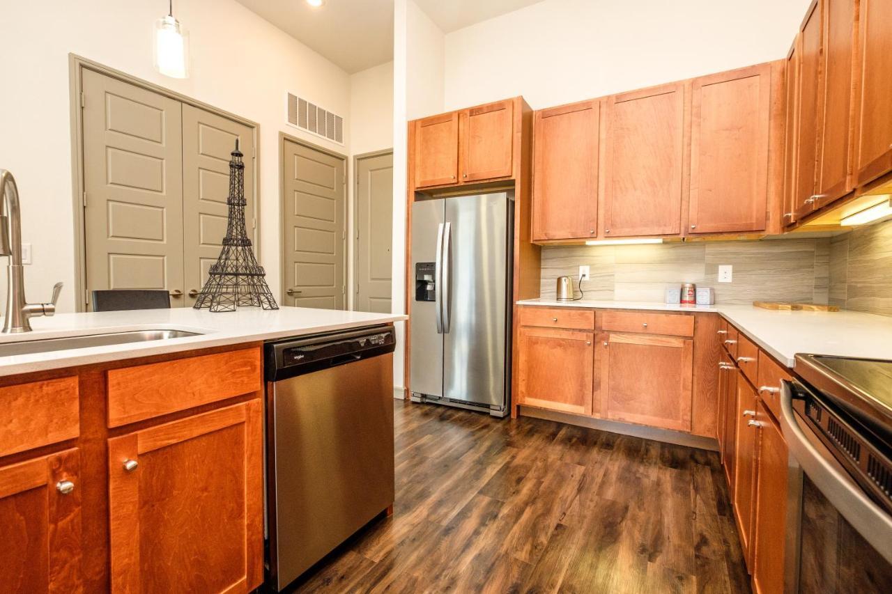 Apartament Renu At Downtown Houston Zewnętrze zdjęcie